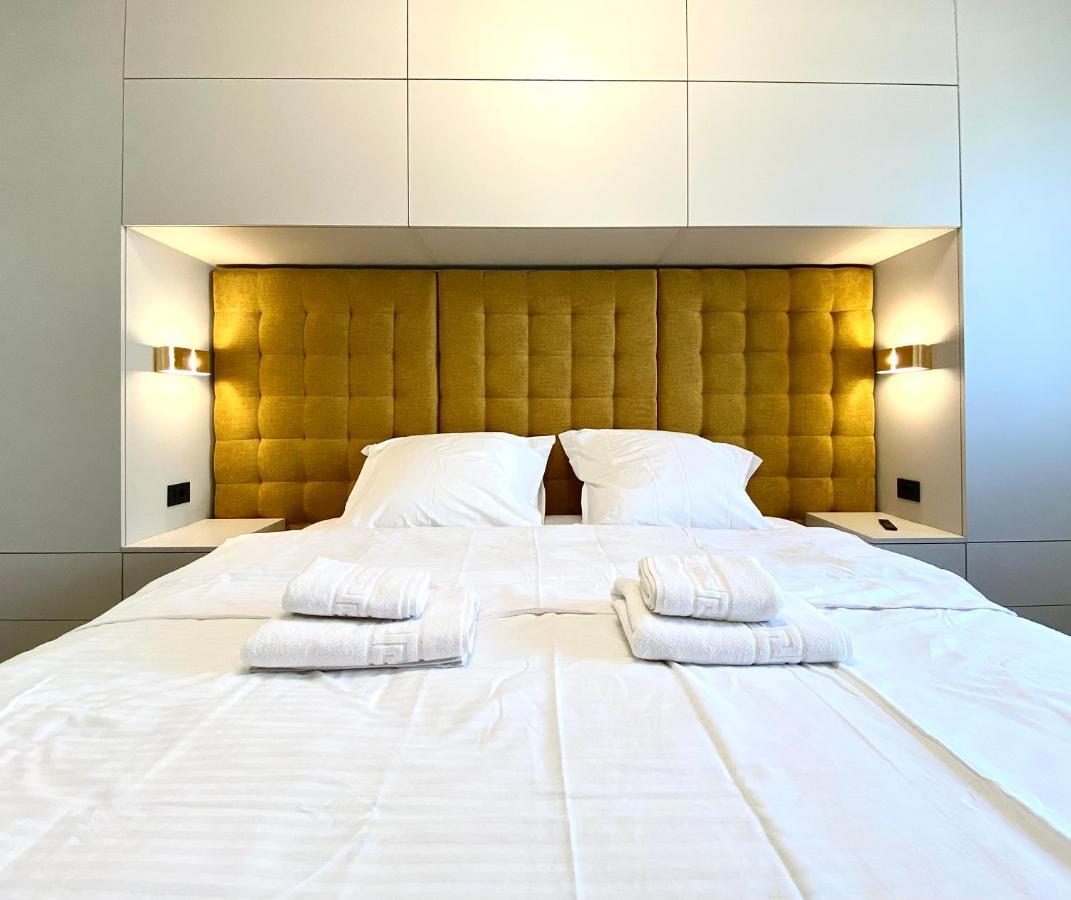 Coquette Apartment Брашов Екстериор снимка