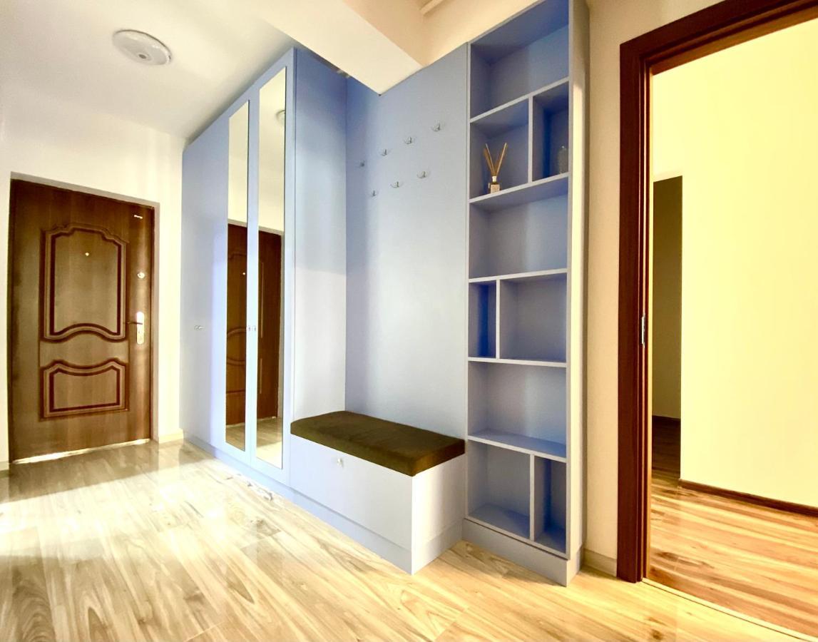 Coquette Apartment Брашов Екстериор снимка