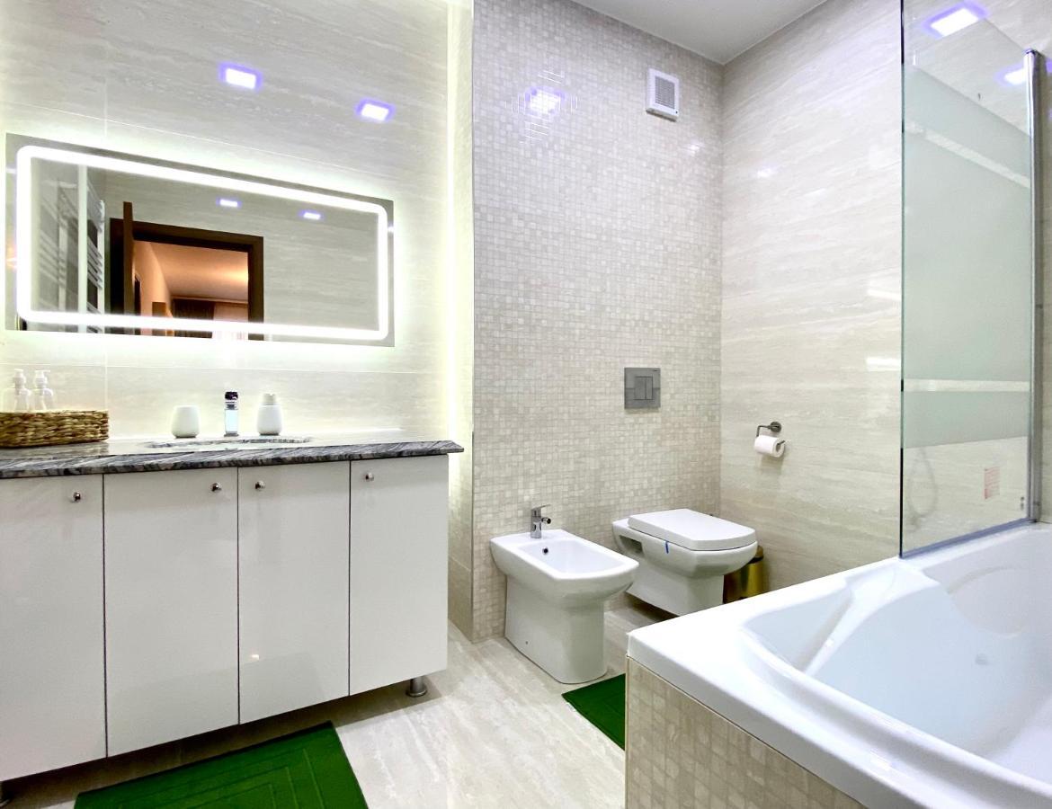 Coquette Apartment Брашов Екстериор снимка