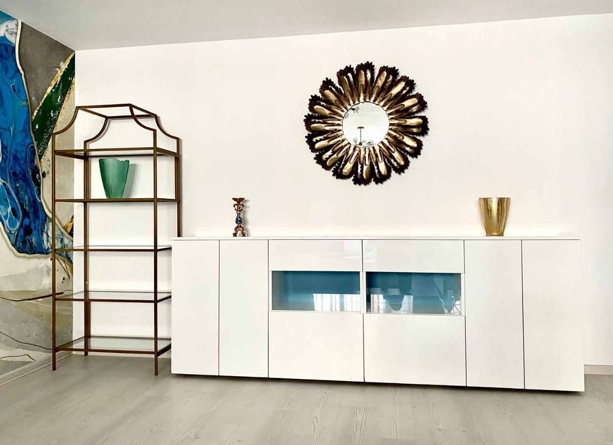 Coquette Apartment Брашов Екстериор снимка