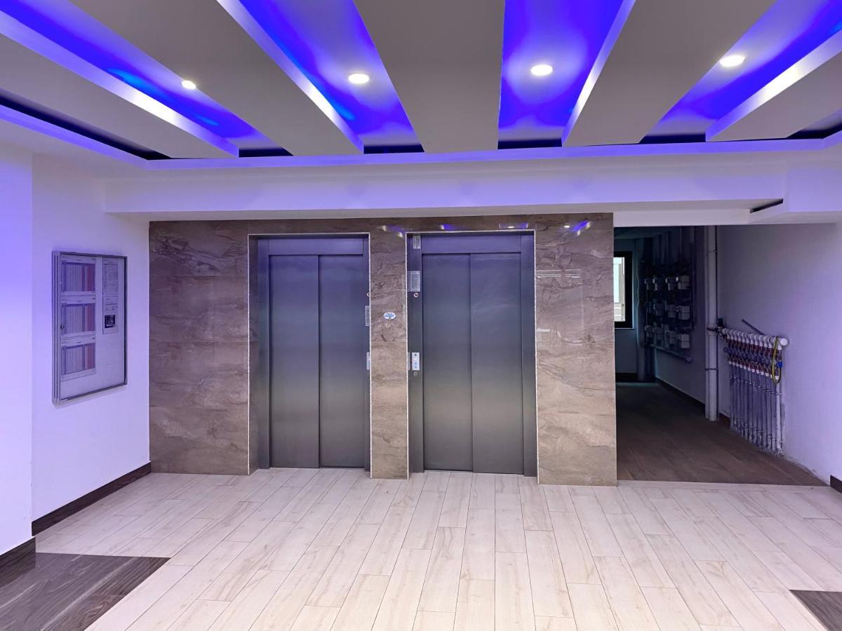 Coquette Apartment Брашов Екстериор снимка