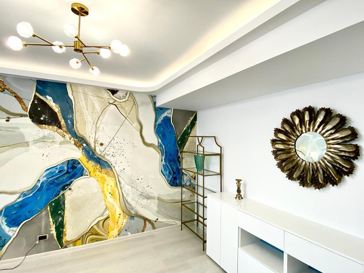 Coquette Apartment Брашов Екстериор снимка
