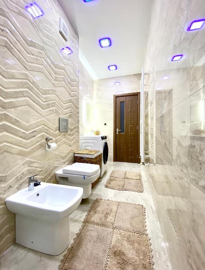 Coquette Apartment Брашов Екстериор снимка